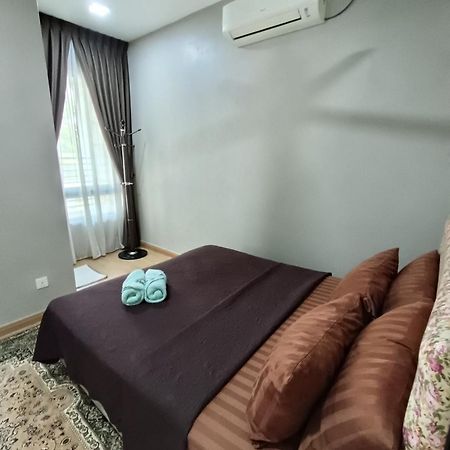 Pinevalley Homestay Putrajaya Presint 12 Esterno foto