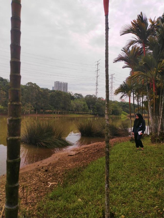 Pinevalley Homestay Putrajaya Presint 12 Esterno foto