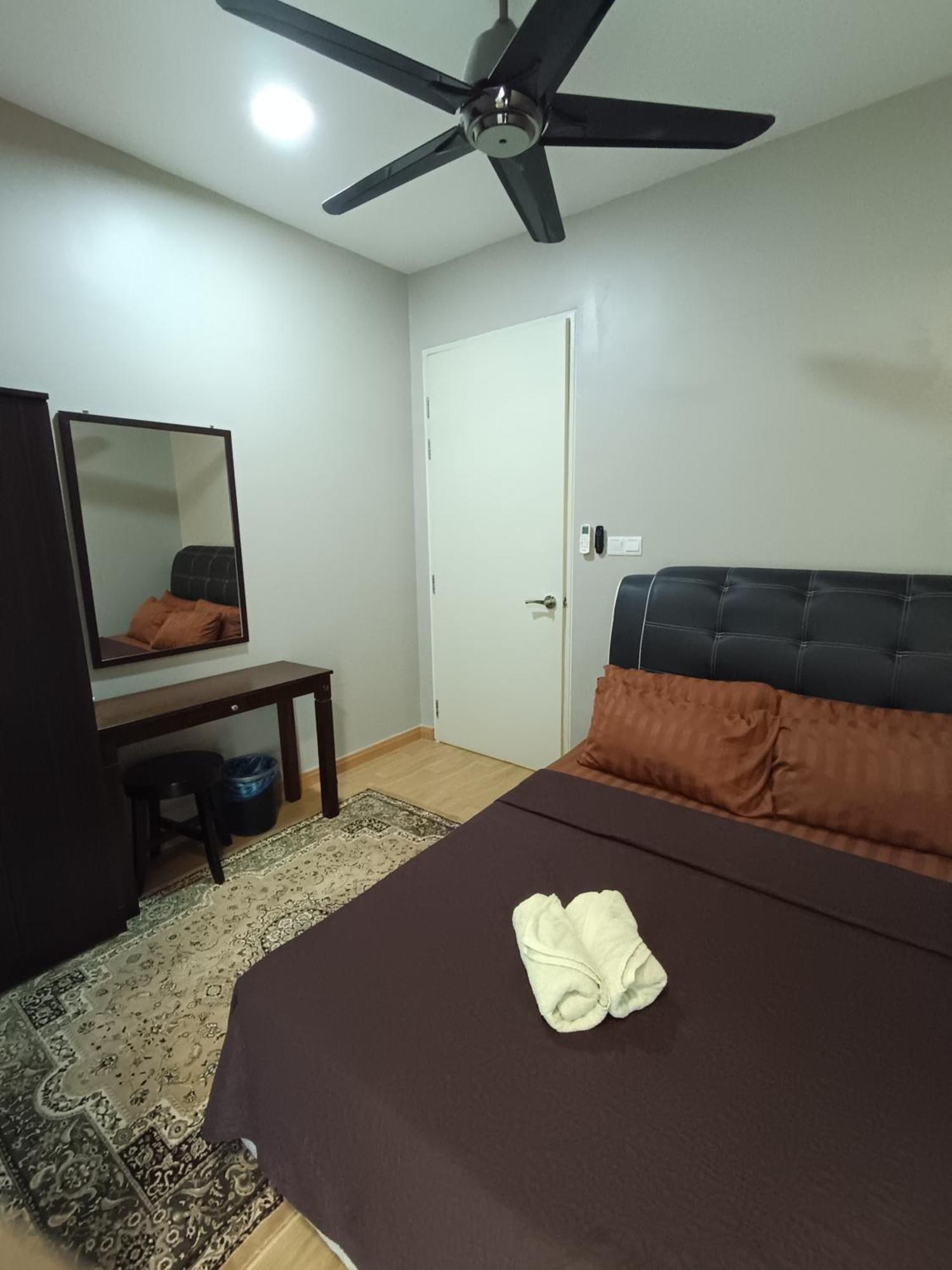 Pinevalley Homestay Putrajaya Presint 12 Esterno foto