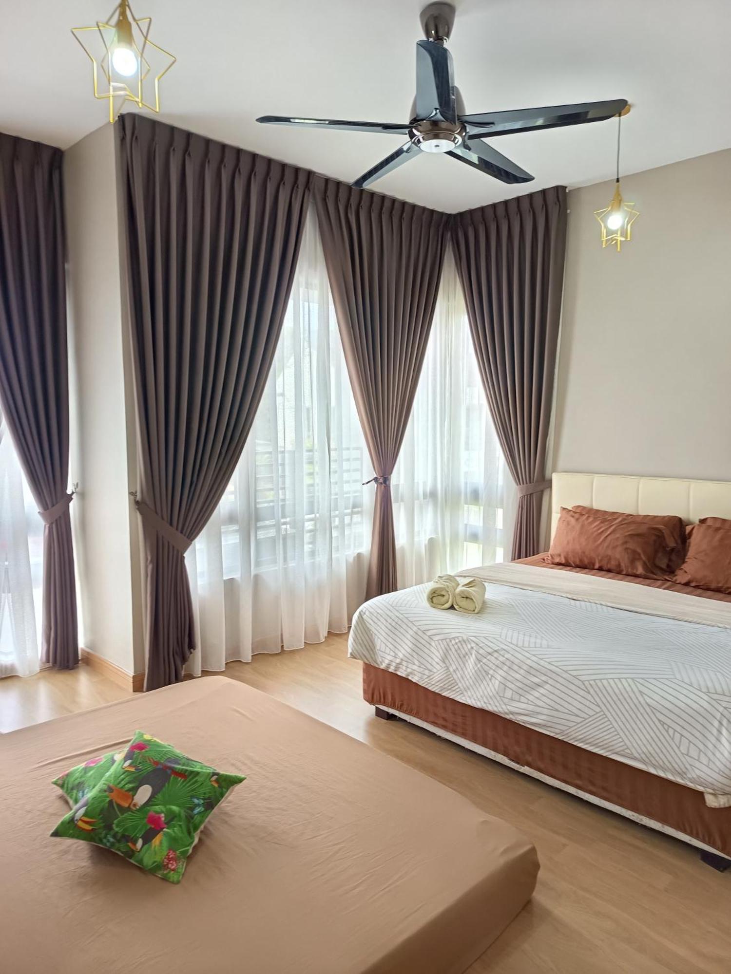 Pinevalley Homestay Putrajaya Presint 12 Esterno foto