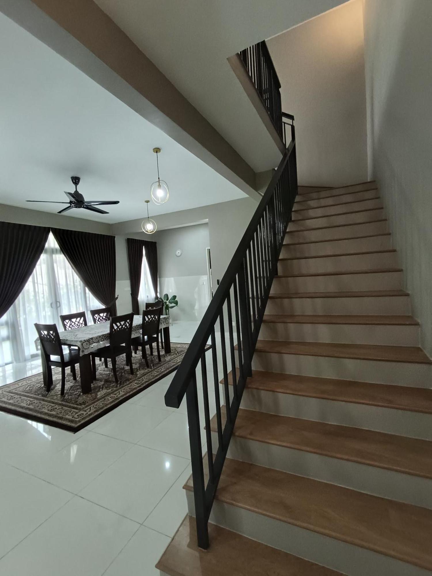 Pinevalley Homestay Putrajaya Presint 12 Esterno foto