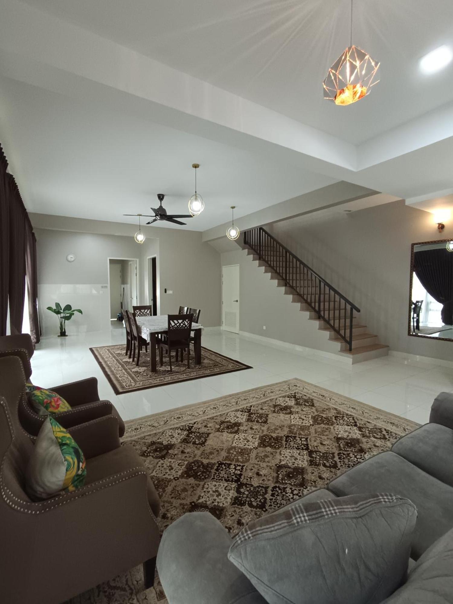 Pinevalley Homestay Putrajaya Presint 12 Esterno foto
